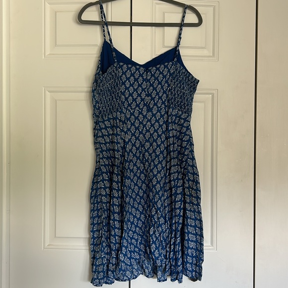 Old Navy sundress - Picture 2 of 7